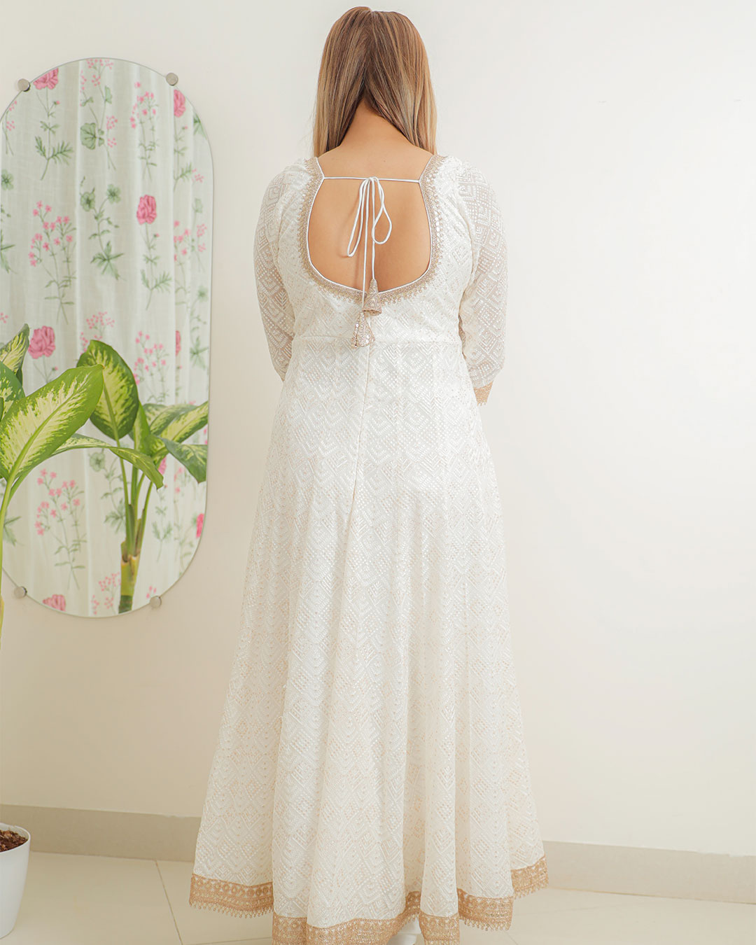 Golden Opulence - Image 5